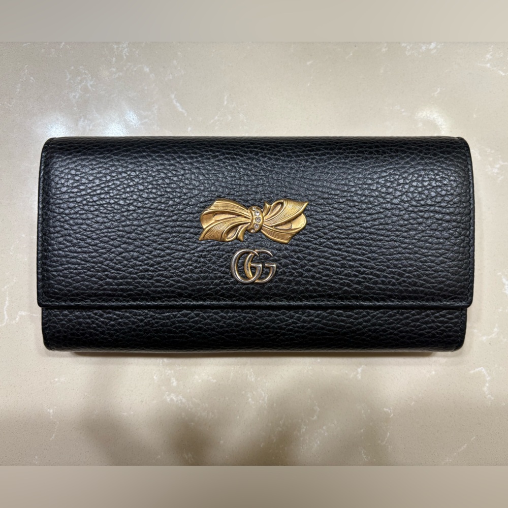 Gucci Black Leather Wallet with Gold bow Accents